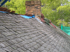 The roof of the Glover Cottages before the renovation