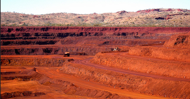 Mining in Australia. Photo Credit: Flickr (ginger_ninja) Creative Commons