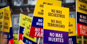Protests against FARC in Madrid, Spain. Photo source: Camilo Rueda López (Flickr). Creative Commons.