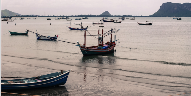 Fishery in Prachuap Khiri Khan, Thailand. Photo source: Ratta Benmart (Flickr). Creative Commons.