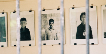 Victims of Khmer Rouge. Photo source: tze69 (Flickr). Creative Commons. 