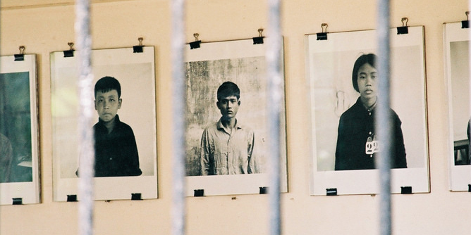 Victims of Khmer Rouge. Photo source: tze69 (Flickr). Creative Commons. 