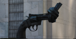 Knotted Gun sculpture outside the UN Headquarters in New York. Photo source: Martin Frey (Flickr). Creative Commons,