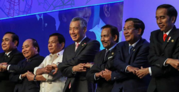 Leaders at the ASEAN Summit 2017. Photo from the ASEAN 2017 Chairmanship in the Philippines Twitter account.