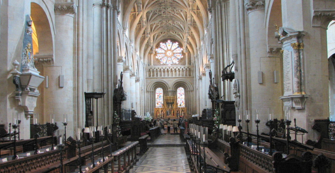 Nave of Christ Church Cathedral, Oxford, England (Credit: Wikimedia Commons)