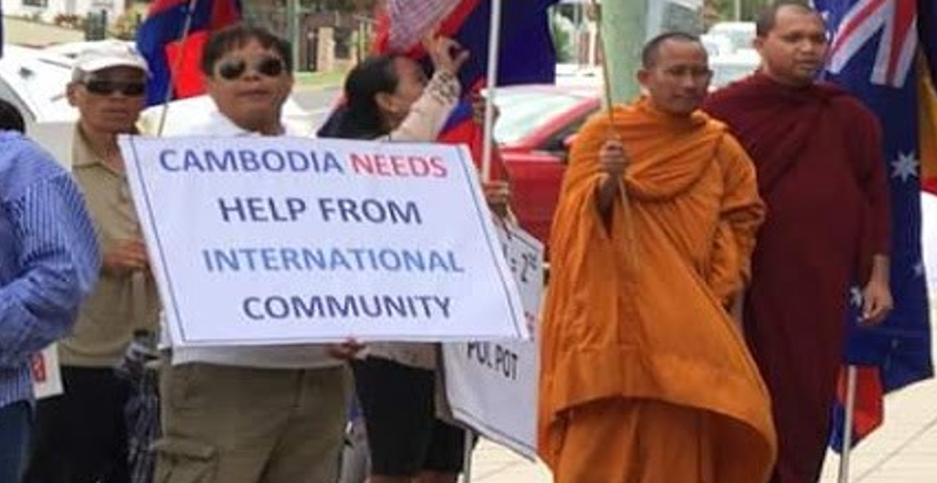 Cambodian Australians protesting in Sydney on 7 January. Photo Credit: Serenity Sam

