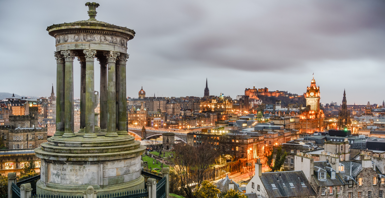 View of Edinburgh from Calton Hill, Scotland, United Kingdom - cityscape photography, Flickr: Giuseppe Milo