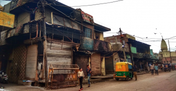Burnt shops at Shiv Vihar following the riots in Delhi. Source: Banswalhemant https://bit.ly/2w8taHw