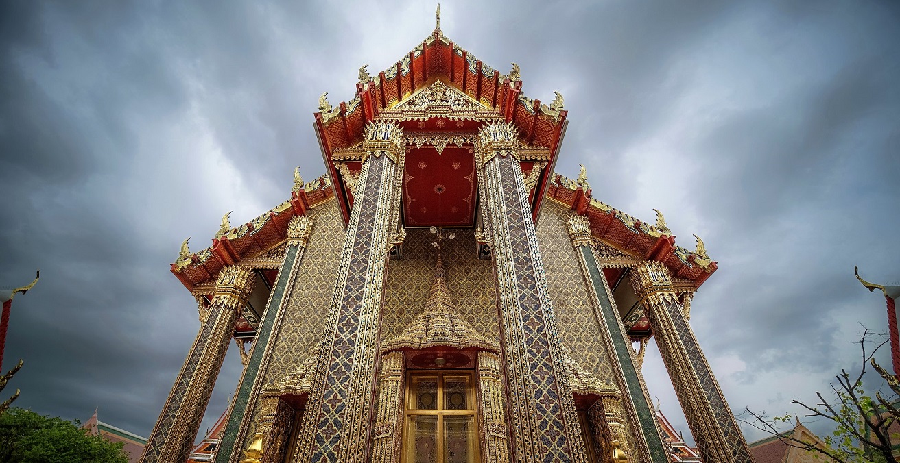 Wat Ratchabophit, Bangkok. Source: Thanachart Chuengyaempin https://bit.ly/313ROVt
