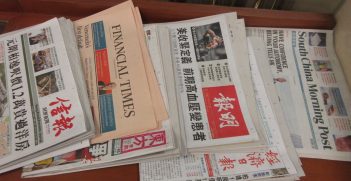 A variety of Hong Kong-based newspapers. Source: Faye Lei Yahowelim https://bit.ly/2ZX9uFj
