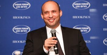 Outgoing Israeli PM Naftali Bennett speaks at a Brookings Institute event in 2015.
Source: Brookings Institute, Flickr, https://bit.ly/3Oq3et2.