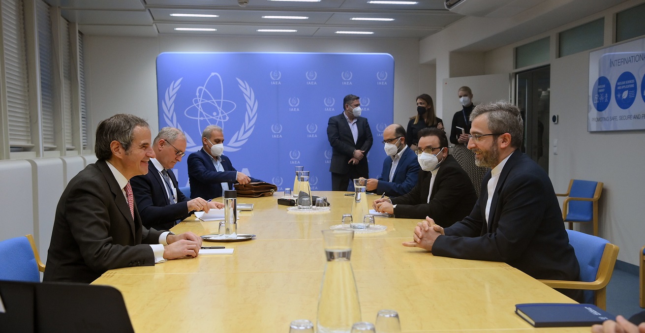 Rafael Mariano Grossi, IAEA Director-General, met with Dr. Ali Bagheri Kani, Vice-Minister of Foreign Affairs of the Islamic Republic of Iran, and Mr. Mohammad Reza Ghaebi, Charge d’ Affairs, Permanent Mission of the Islamic Republic of Iran in Vienna, during their official visit at the Agency headquarters in Vienna, Austria. 15 February 2022. Joining the Director General in this meeting are Diego Candano Laris, Senior Advisor to the Director General and Ionut Suseanu, IAEA Section Head, Non-proliferation and Policy-Making, Office of Legal Affairs.  Photo Credit: Dean Calma / IAEA https://bit.ly/3LgQLaQ
