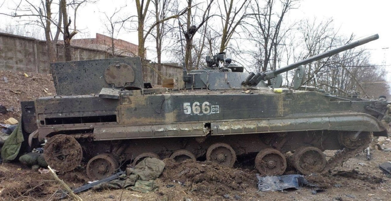 Destruction of Russian vehicle by Ukrainian troops in Mariupol. Source: МВС України Facebook/ http://bit.ly/3Xkt9bh