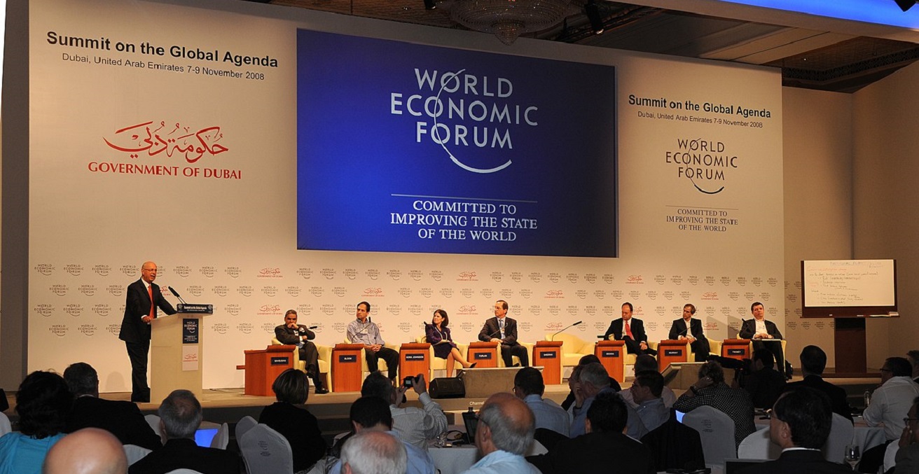 Klaus Schwab, Founder and Executive Chairman of the World Economic Forum, addresses the final plenary session of the Summit on the Global Agenda. Source: World Economic Forum/ https://bit.ly/3Xvsbbn