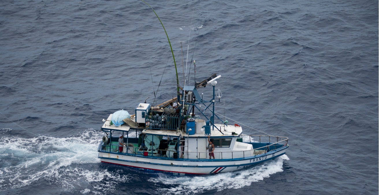 Illegal fishing. Cocos Island has Marine Protected Areas in order to defend one of the Pacific Ocean’s most vibrant marine life habitats. Source: The TerraMar Project/https://bit.ly/3qchVsX