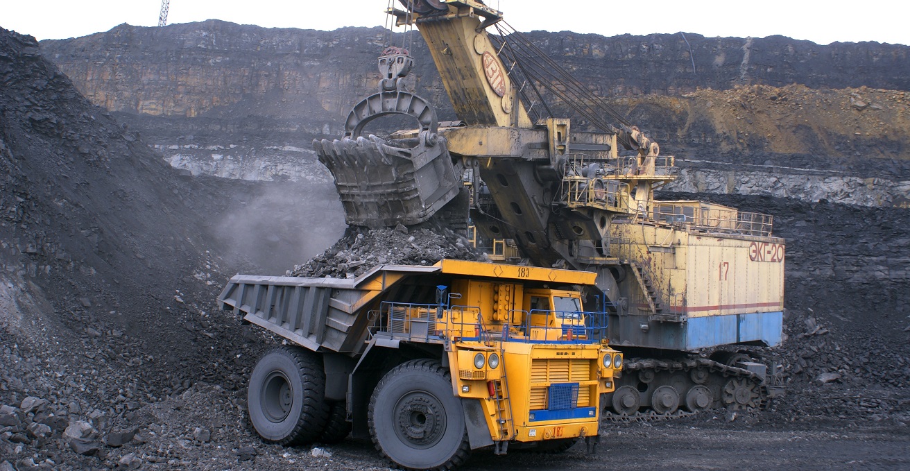 Coal being transported. Source: Rawpixel / http://surl.li/minpv
