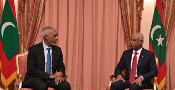 President-elect Mohamed Muizzu (left) meets with outgoing president Ibrahim Mohamed Solih (right), 1 October 2023. Source:  The President's Office, Republic of Maldives, Press Office / http://tiny.cc/9oxbvz
