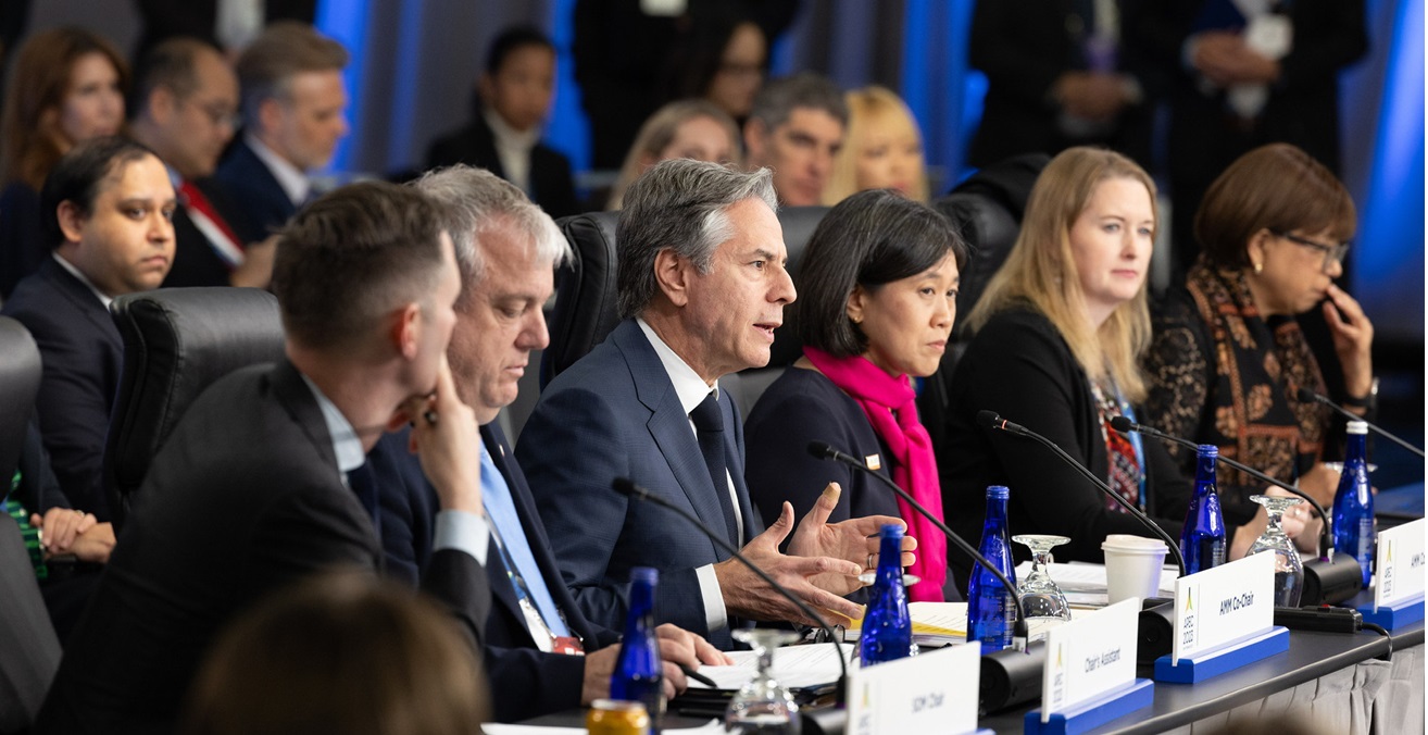 Secretary Antony J. Blinken and U.S. Trade Representative Katherine Tai co-host the APEC Ministerial Meeting Opening Plenary Session in San Francisco, California, California, November 14, 2023. Source: Official State Department photo by Chuck Kennedy / https://t.ly/LCP_O