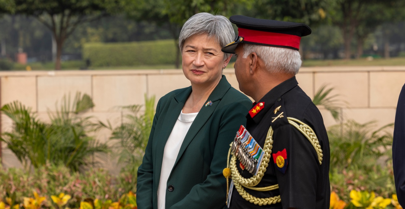 Senator the Hon Penny Wong, Minister for Foreign Affairs visit to New Delhi, India for the Foreign and Defence Ministers 2+2 Meeting on 20 and 21 November 2023.  Joint wreath laying by Senator the Hon Penny Wong, Minister for Foreign Affairs and the Hon Richard Marles MP, Deputy Prime Minister of Australia and Minister for Defence at the National War Memorial, New Delhi. Source: DFAT / https://t.ly/g8OON