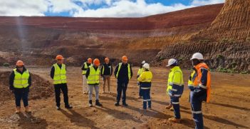 Then-WA Governor Beazley and EU delegation visit Mount Weld rare earths mine. Source: Government House of Western Australia. / https://tinyurl.com/bddnfb3w 
