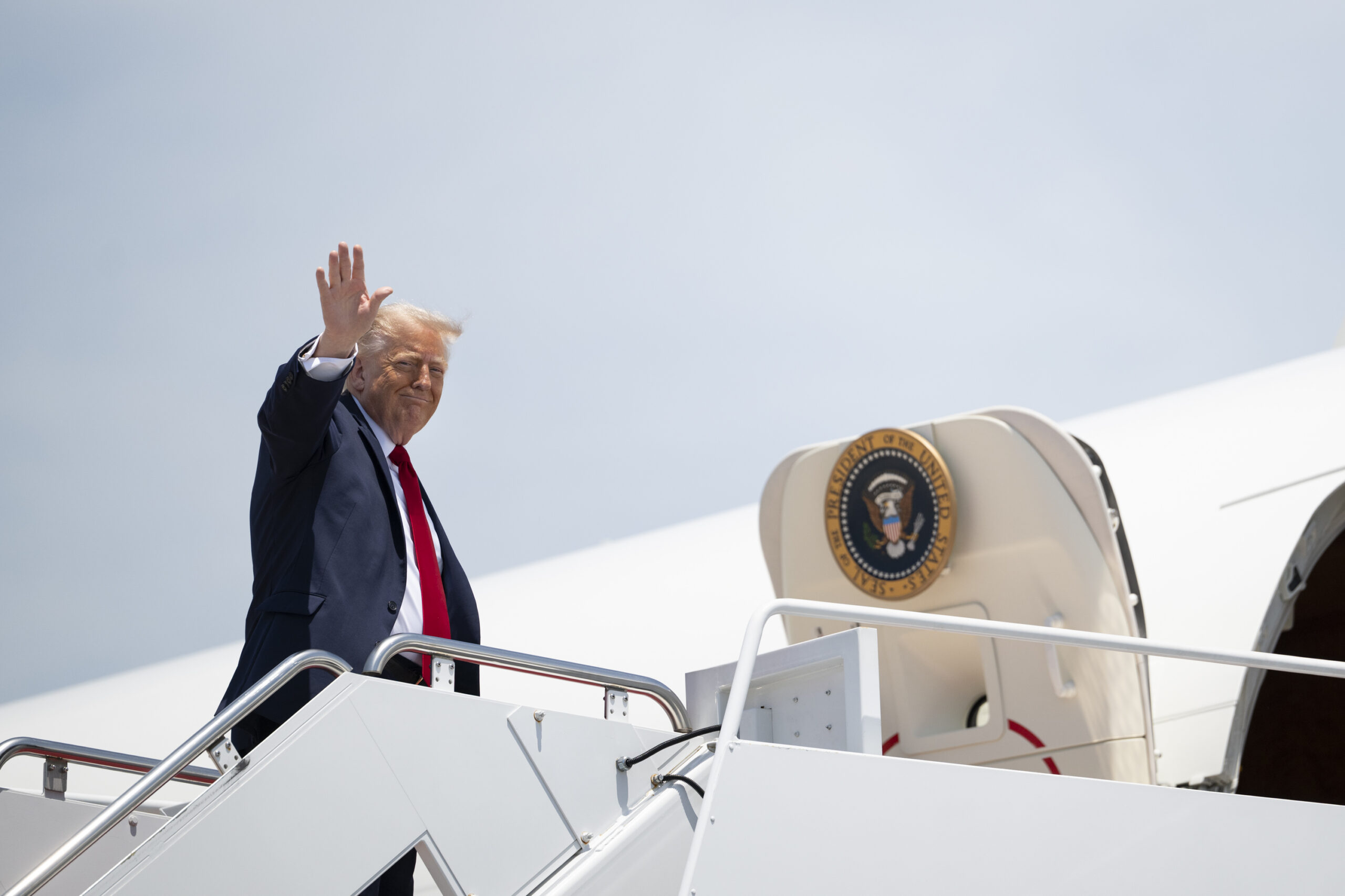Trump Must Not Walk Away without a Nuclear Deal with Iran