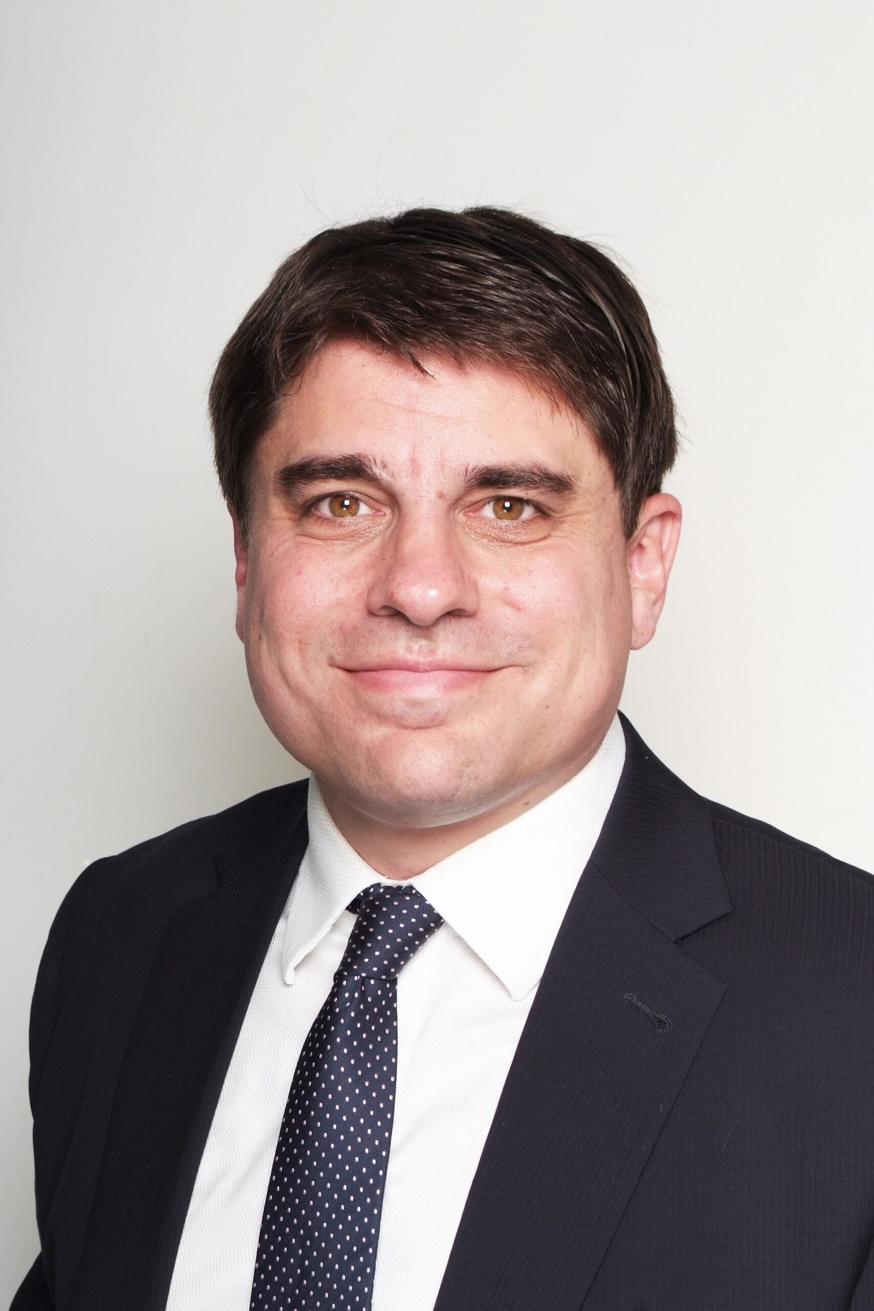 Dr Hamish McDougall